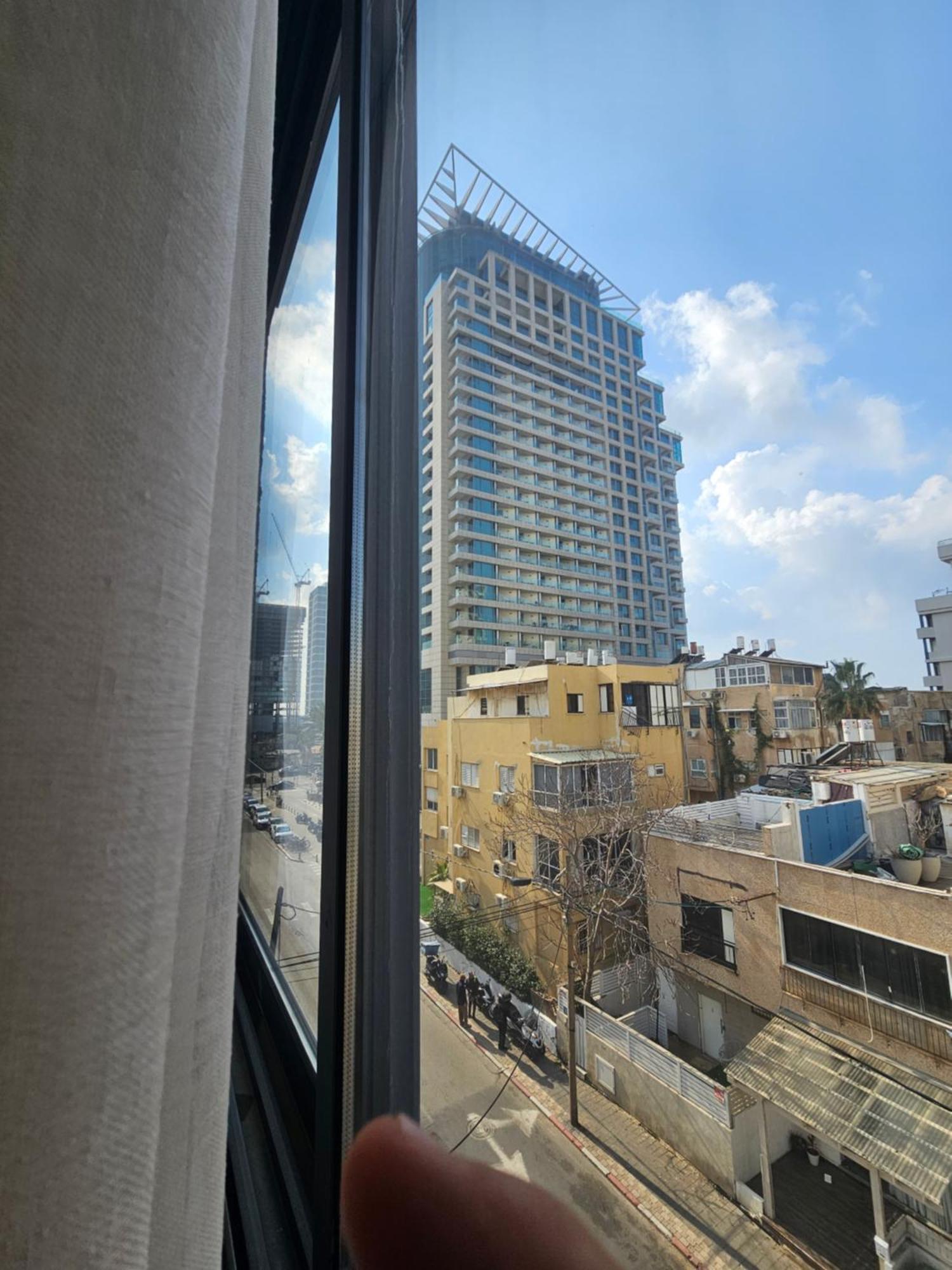 Hayarkon 24 Beach Apartment Tlv Tel Awiw Zewnętrze zdjęcie
